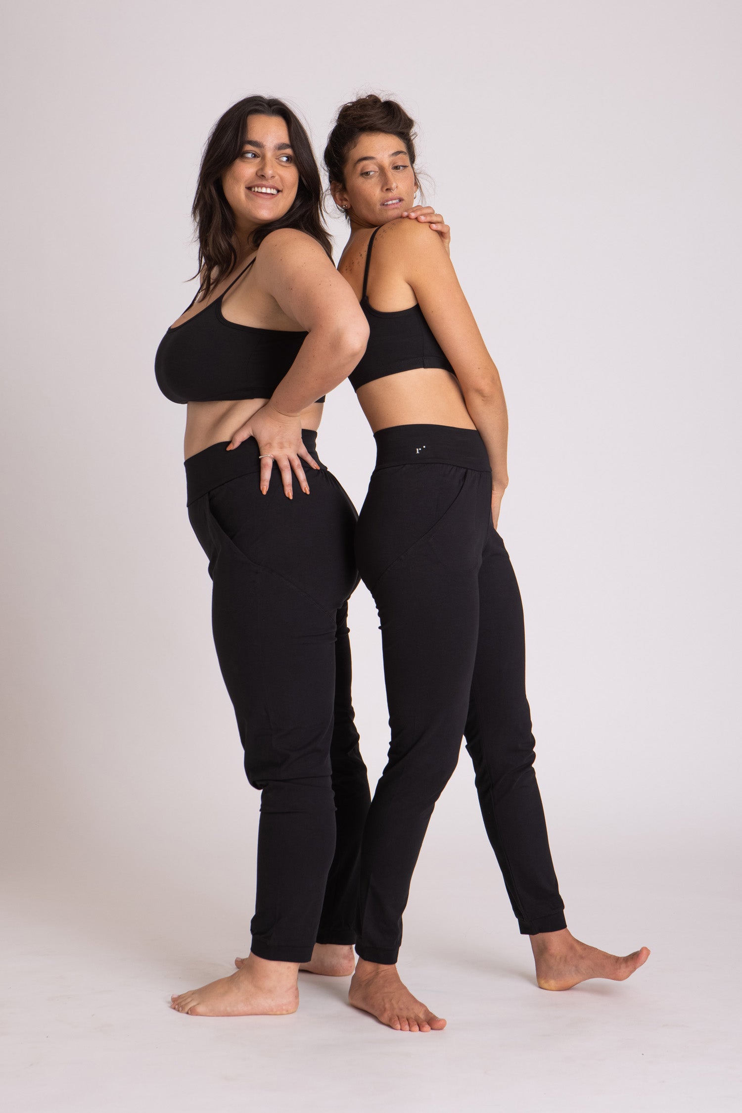 unisex yoga pants black