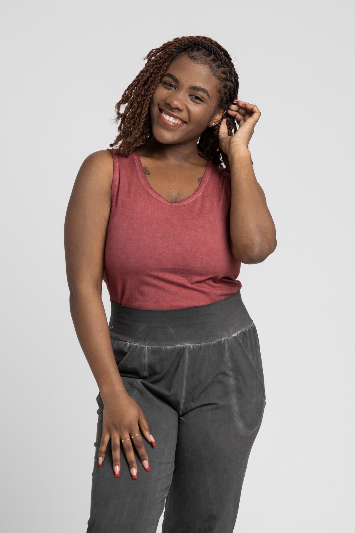 I&#39;mPerfect Stonewash Half Moon Open Back Tank Top 35%off