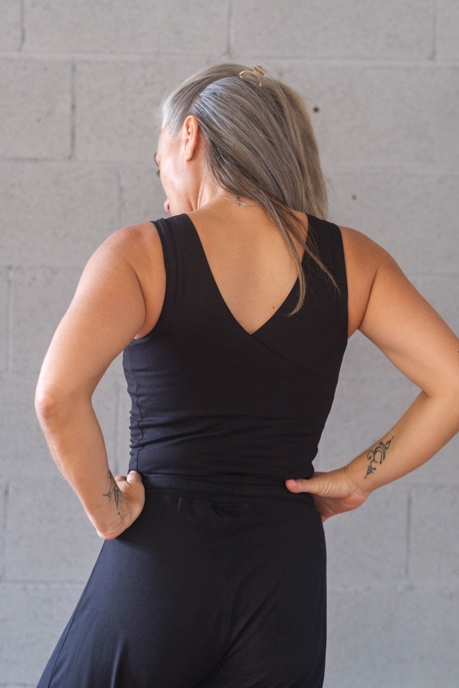 I'mPerfect Soft Modal V Back Tank Top 50%off