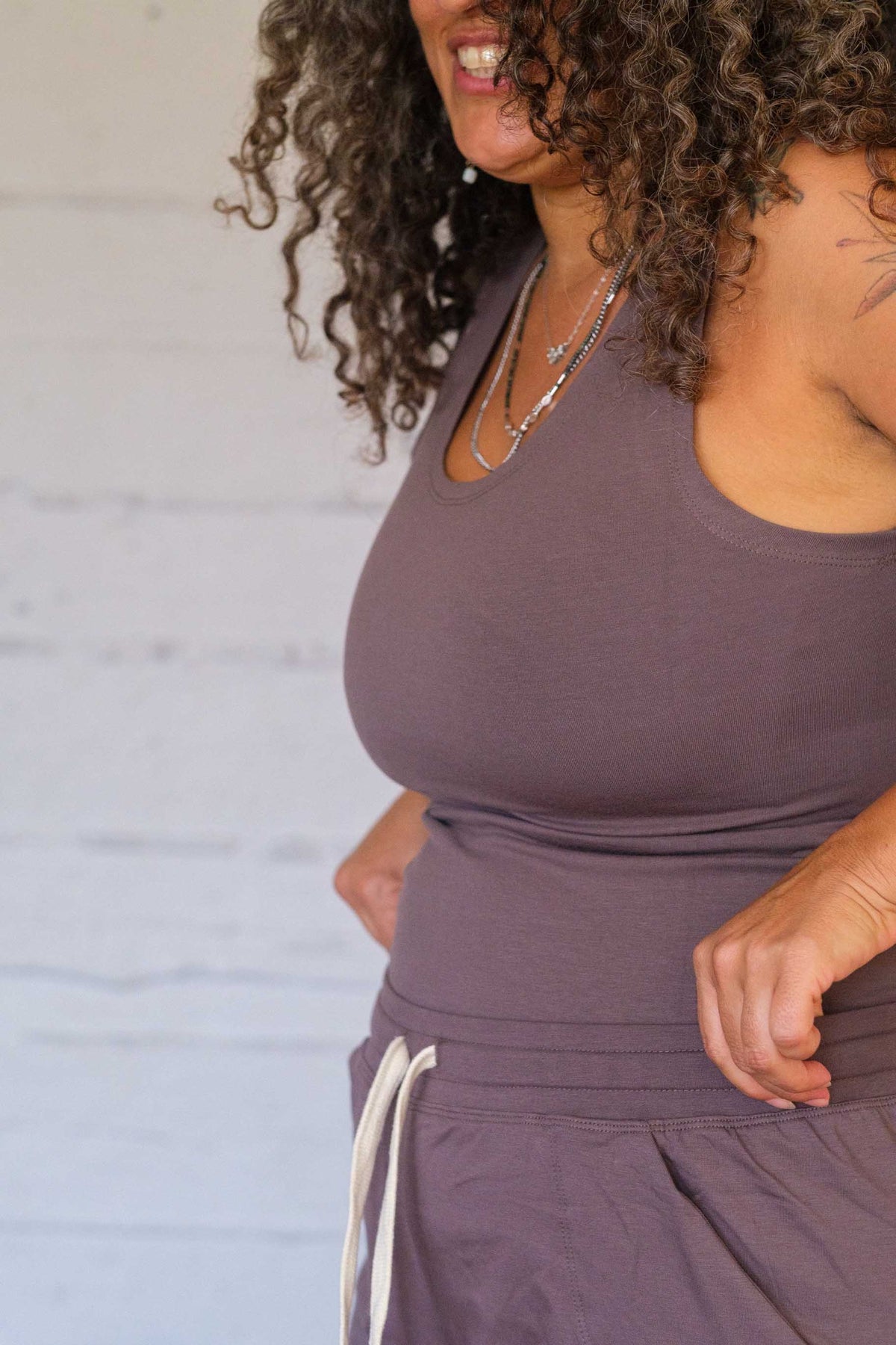 Soft Madal V Back Tank Top