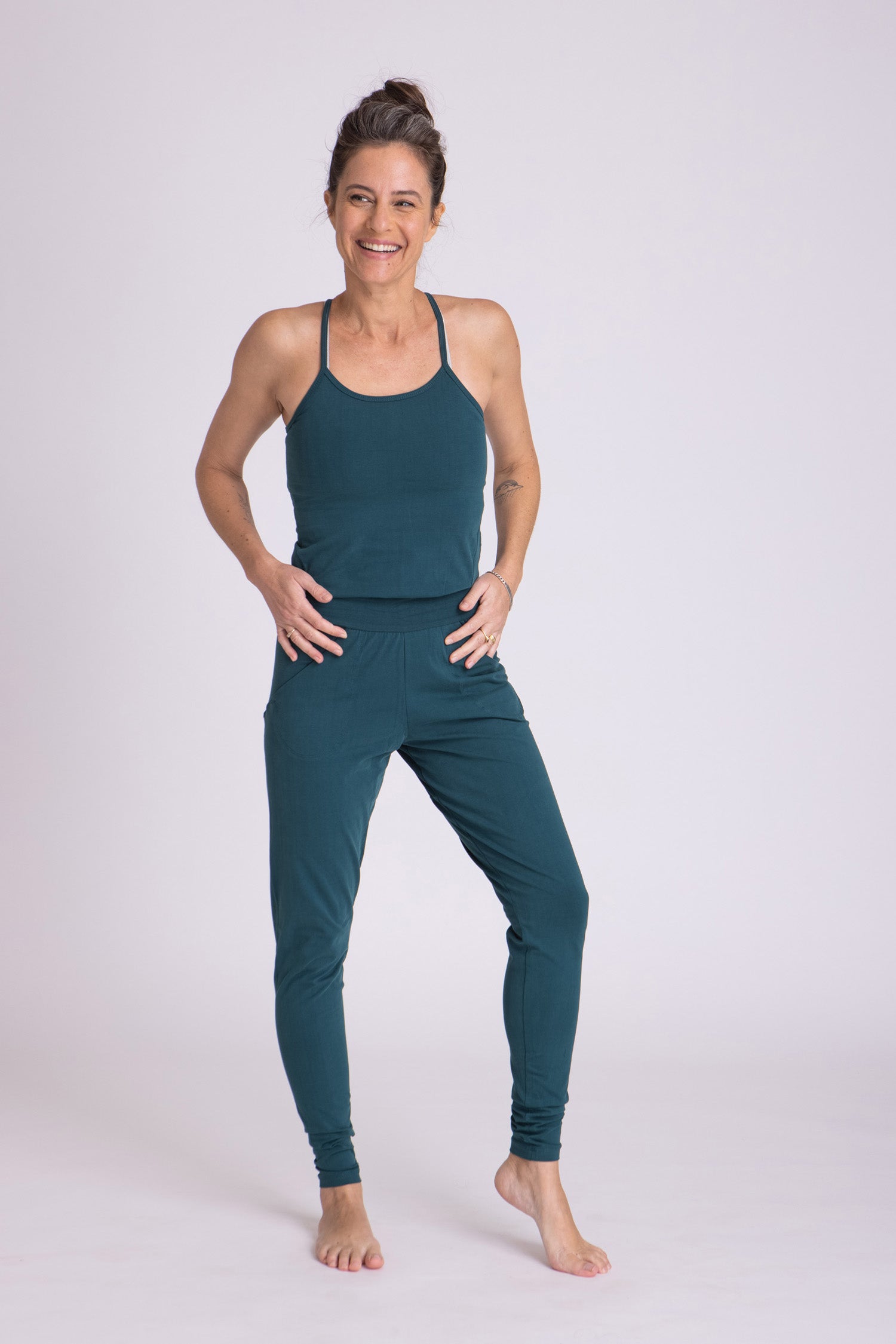 Noya Yoga womens S Capri Yogzi one piece sports bra top leggings active  jumpsuit