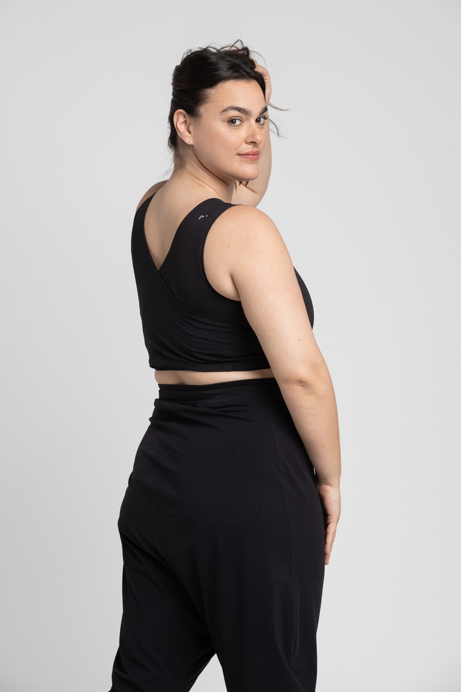 V Back Cropped Tank Top