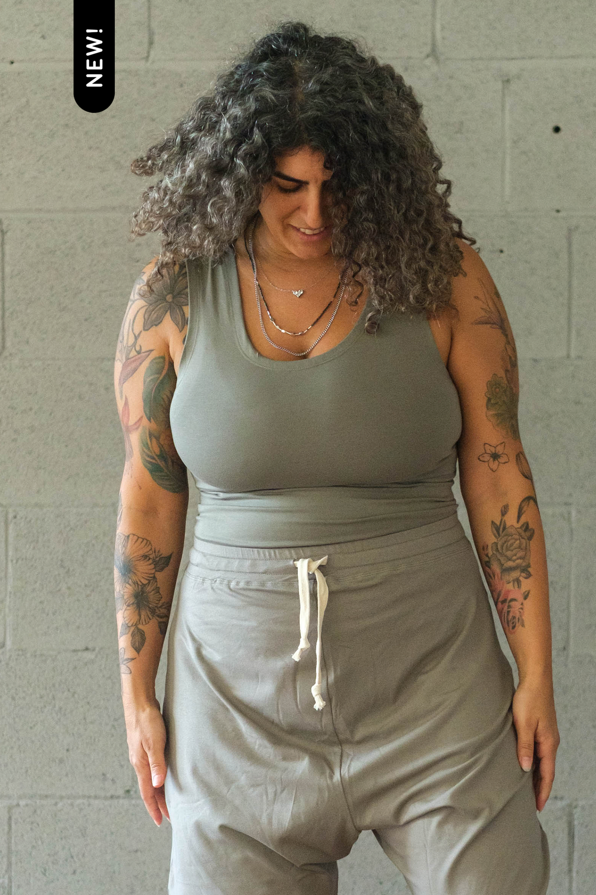 Soft Madal V Back Tank Top