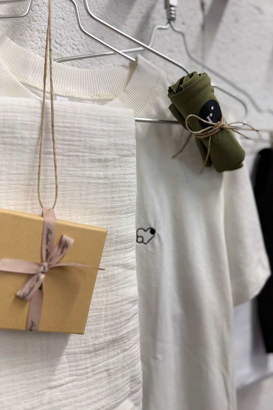 Mother's Day Love & Appreciation Gift (45% SAVING!)