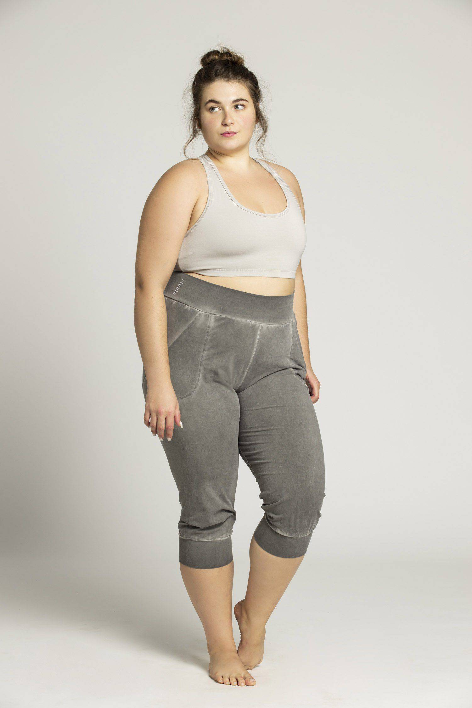 I'mPerfect Stonewash Slouchy Capri Pants 25%off