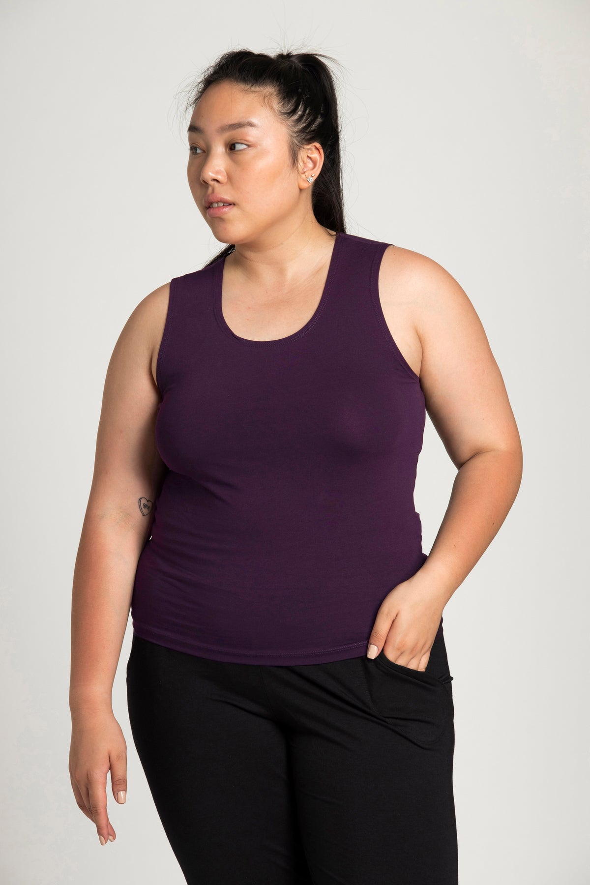 50%off I&#39;mPerfect Organic Cotton Half Moon Open Back Tank Top was 35%off