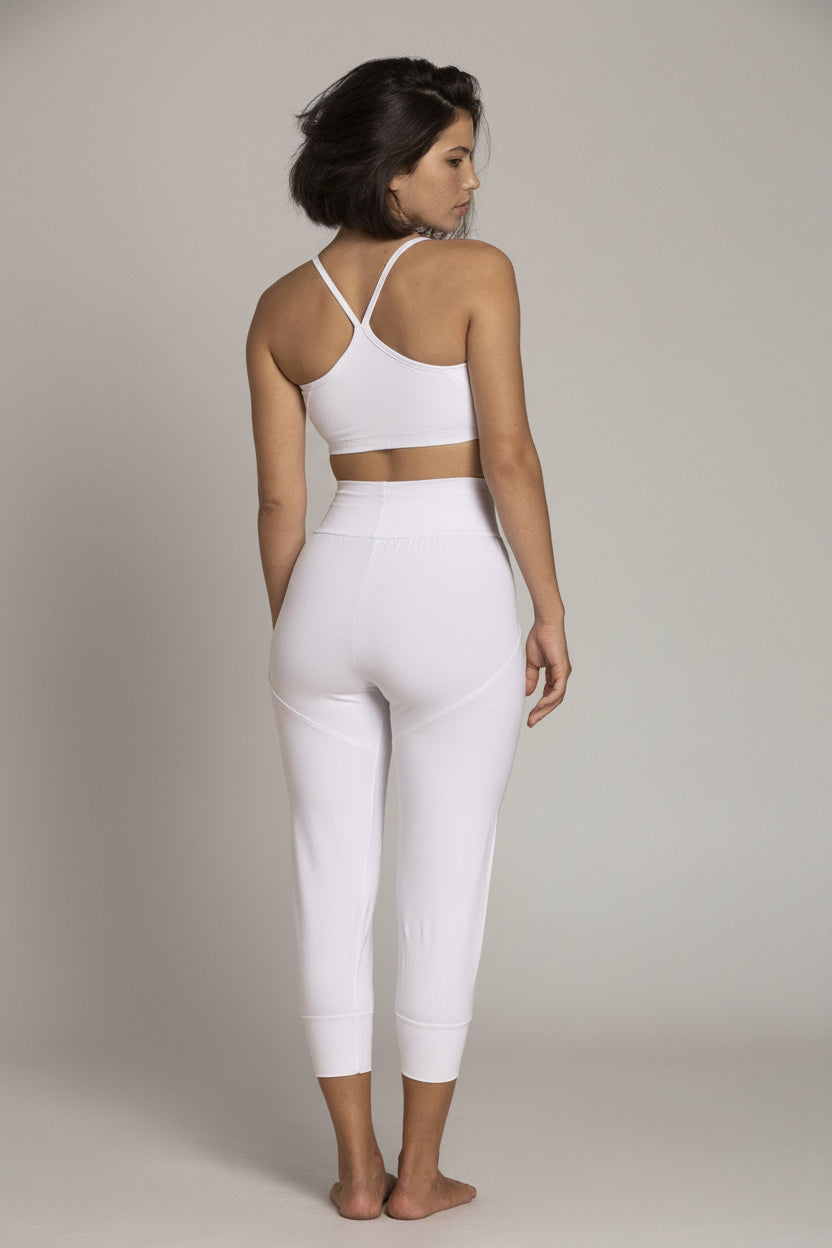 Pure White Slouchy Capri Yoga Pants | Ripple Yoga Wear Pure White Slouchy Capri Yoga Pants | Ripple Yoga Wear
