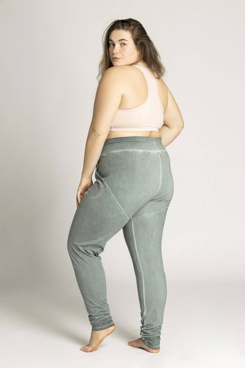 Plus Size - Super Soft Performance Jersey Full Length Active Legging With  Patch Pocket - Torrid