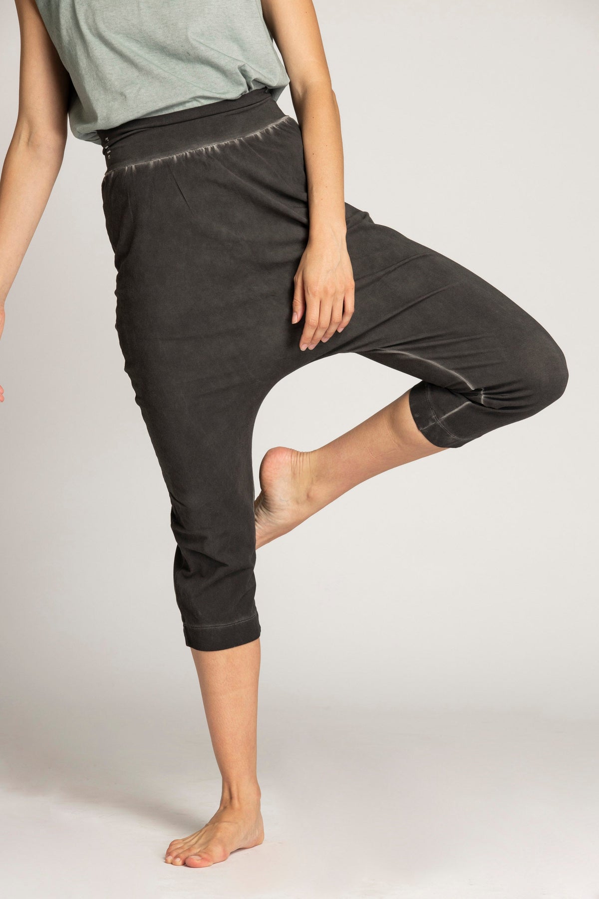 Stonewash Mini-Harem Yoga Pants womens clothing Ripple Yoga Wear 